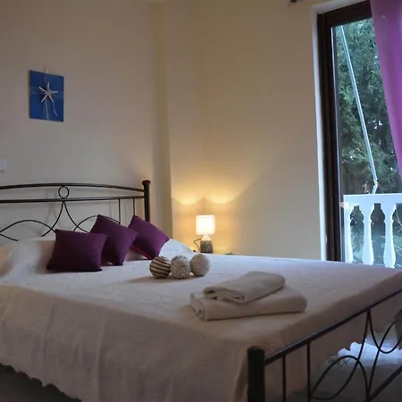 Annamaria House * Laganász
